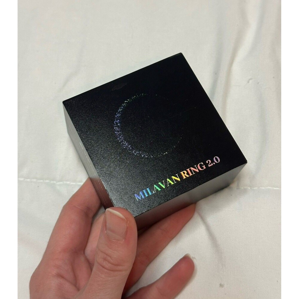 Milavan Ring 2.0 Smart Ring Fitness Tracker Size 9 Unisex Silver Toned Used Once